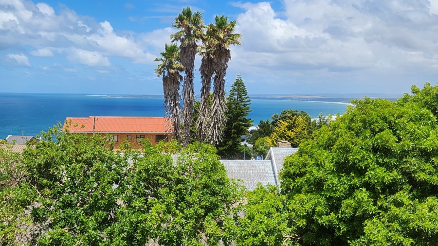 5 Bedroom Property for Sale in Dana Bay Western Cape